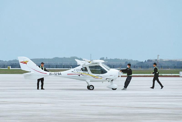 300米低空旅游 賞天府之國春光