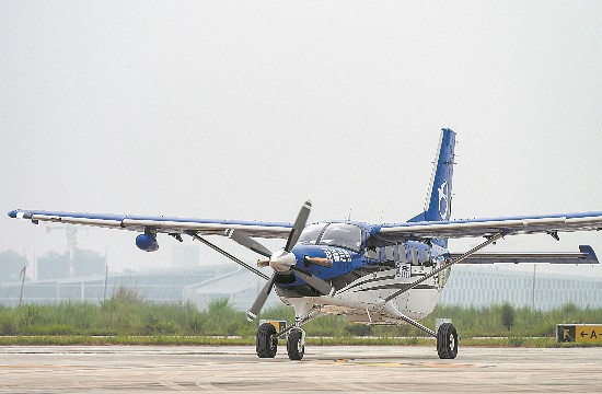 低空經(jīng)濟(jì)：成都跨省低空物流首航成功
