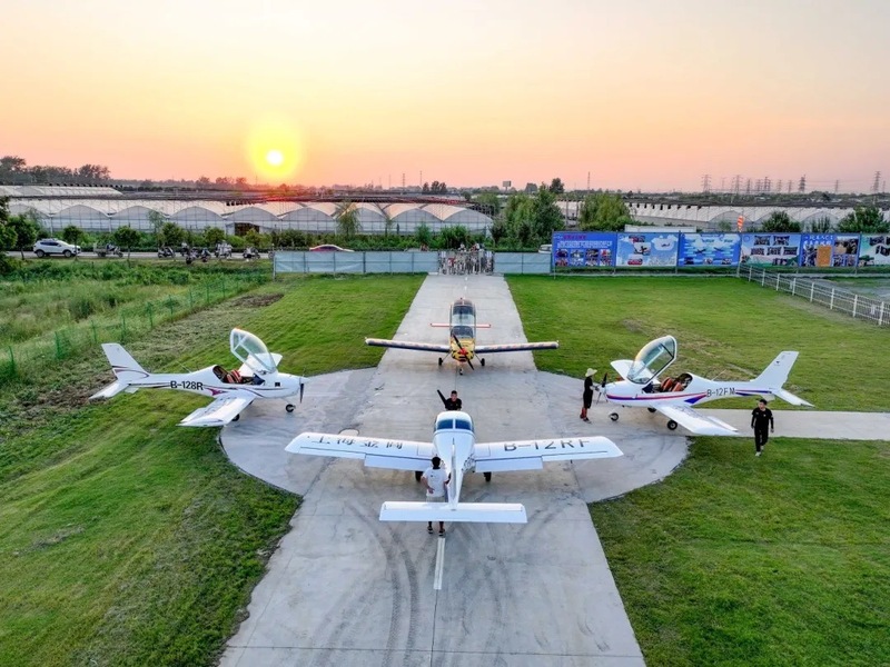 2024低空; 江蘇宿遷：上線首個(gè)低空經(jīng)濟(jì)三產(chǎn)融合項(xiàng)目，以后