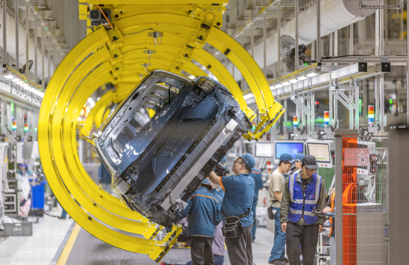 2025低空： 電動化和國際化賦能 汽車產(chǎn)業(yè)鏈公司三季報增長動力強(qiáng)勁