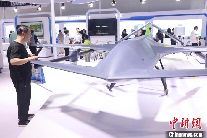 2025低空經(jīng)濟： 無人機“炫技”北京科博會 競逐低空經(jīng)濟新賽道