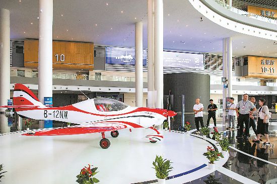 低空經(jīng)濟(jì)報(bào)： 2024技術(shù)筑基 低空展翼